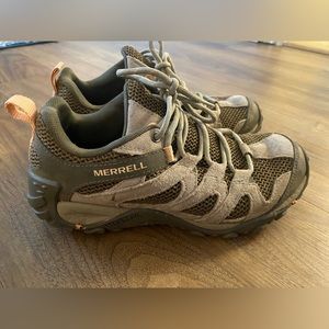 Women’s Merrell hiking shoes